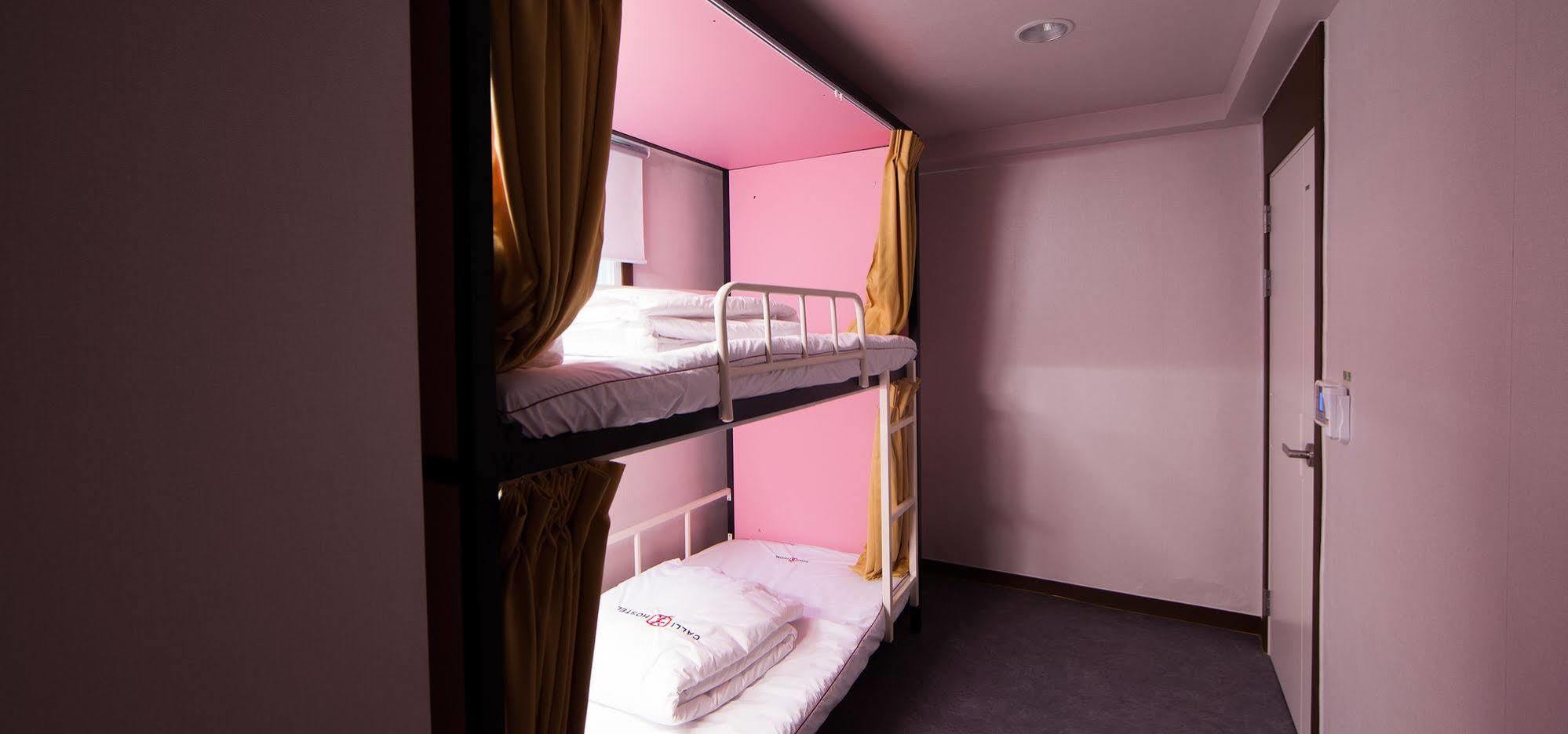 Calli Hostel Пусан Екстер'єр фото