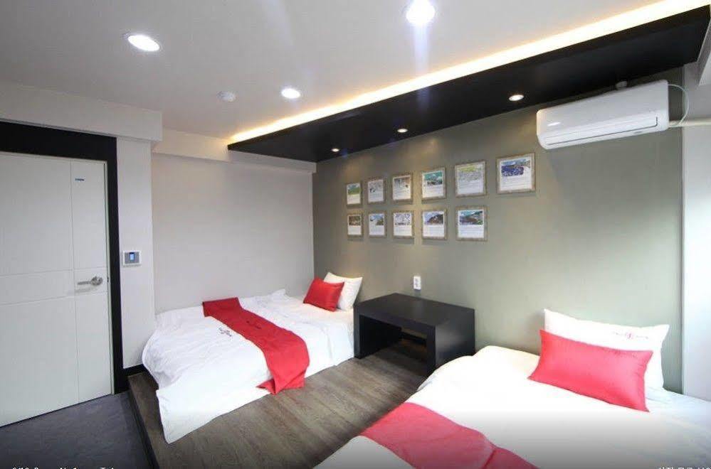 Calli Hostel Пусан Екстер'єр фото